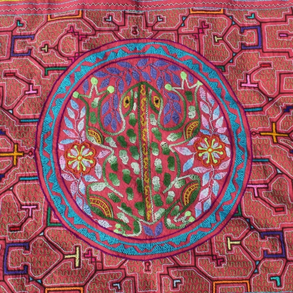 Kambo Frog & Aya Hearts Pattern Shipibo Embroidery